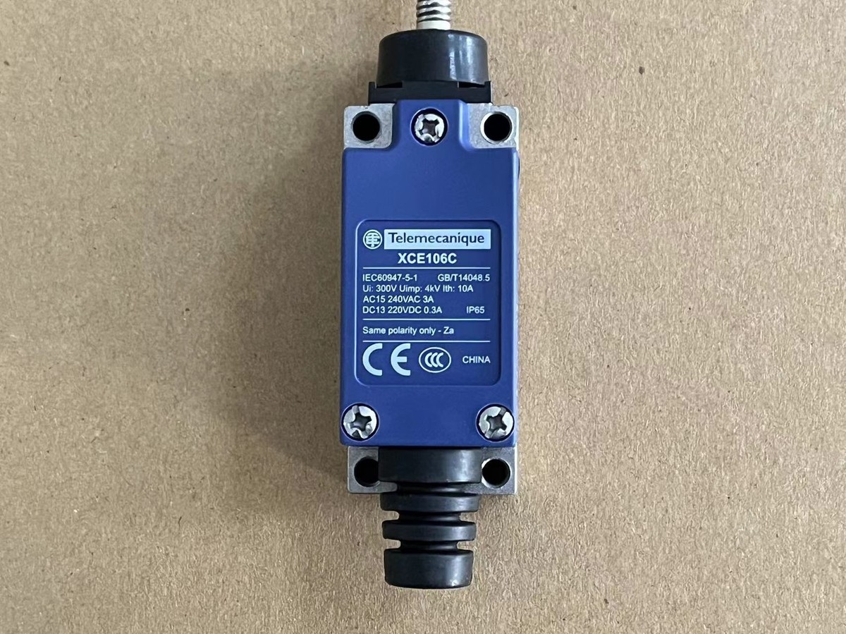 1PC New Schneider XCE-106 Limit Switch Free Shipping XCE106 | eBay