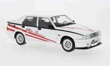 1987 Alfa Romeo 75 Turbo Evoluzione au 1/18 MCG Model Car Group MCG18430