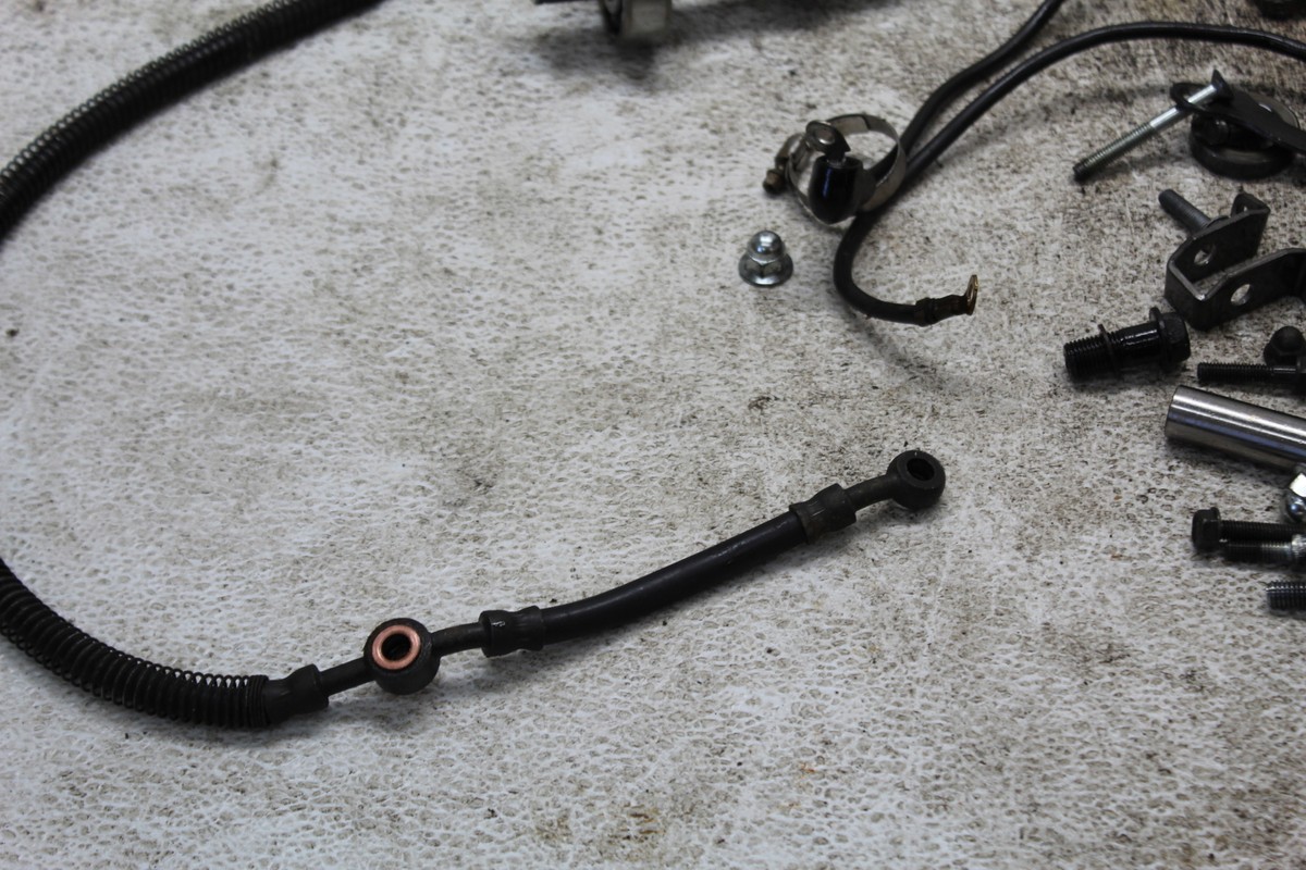 88-97 KAWASAKI NINJA 600R ZX600C ENGINE PARTS AND HARDWARE LOT | eBay