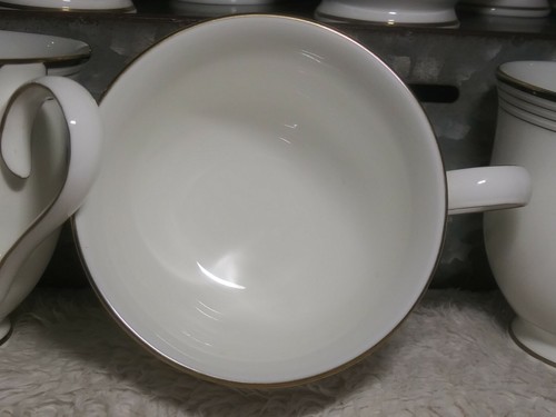 Juego de 8 tazas de café Lenox Erica debut colección hueso blanco China Japón - Imagen 6 de 6