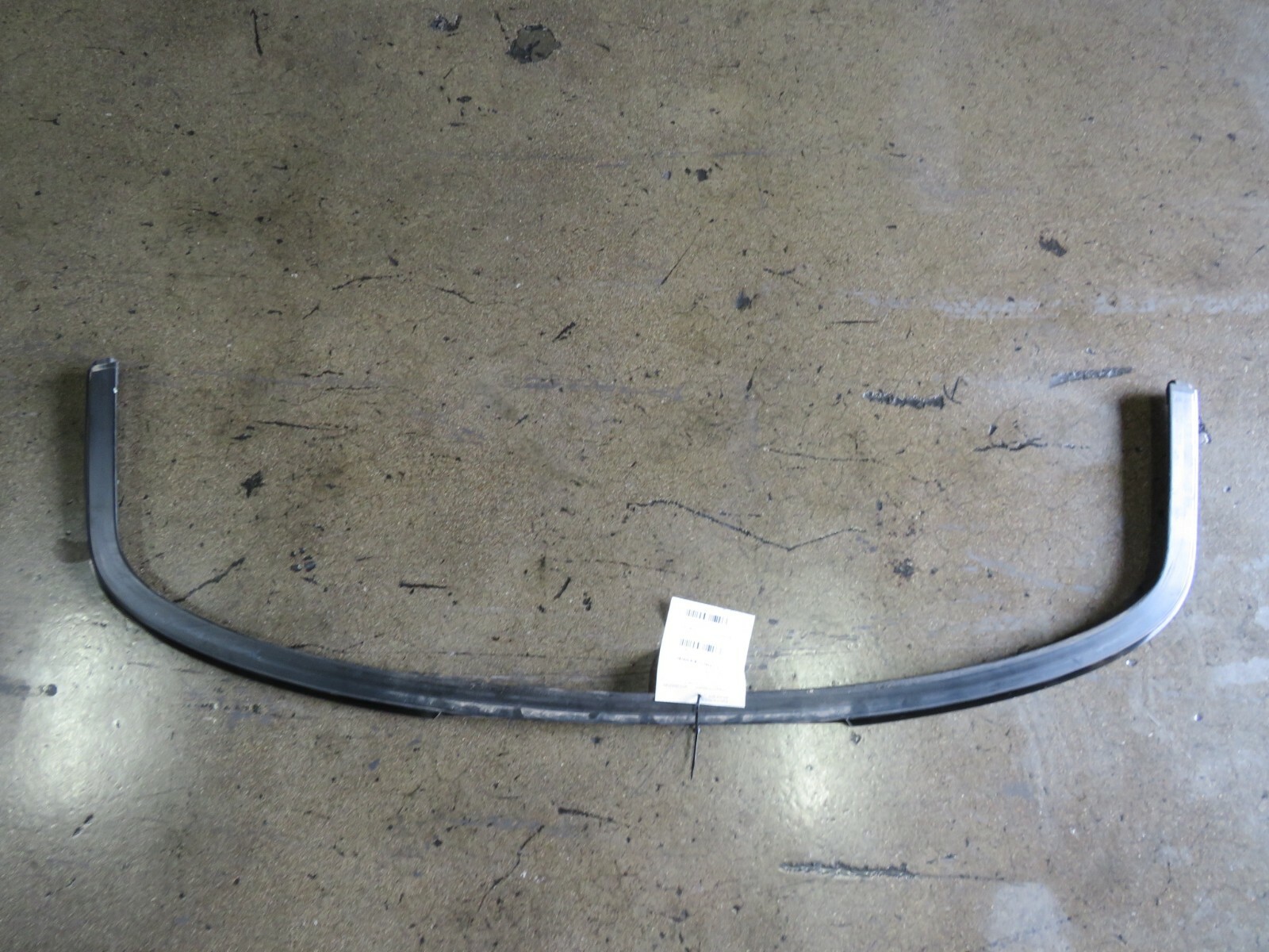 Maserati Granturismo Cabrio, Upper Moulding, Used, P/N 85220300