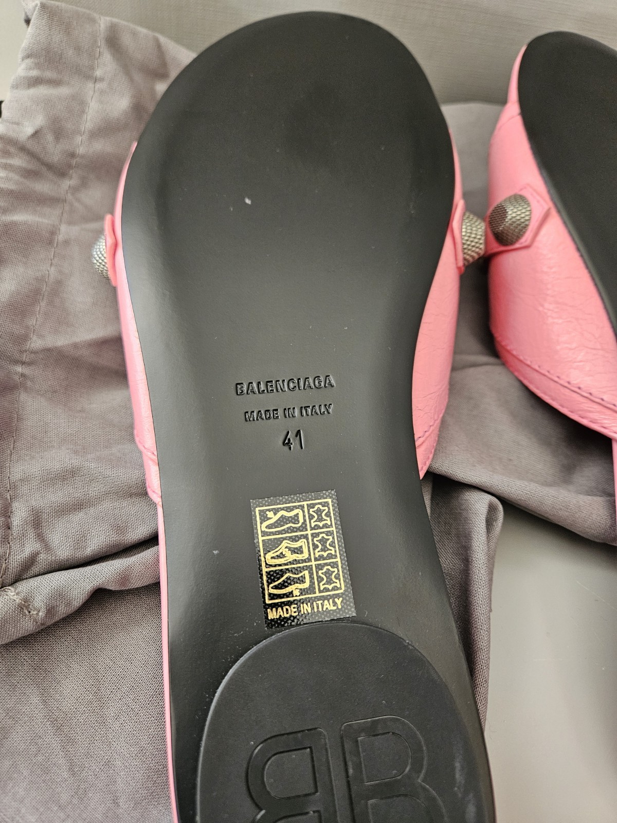 Balenciaga Womens Cagole Sandal Flat Pink Size EU41 US10/ 10.5 thumbnail 7