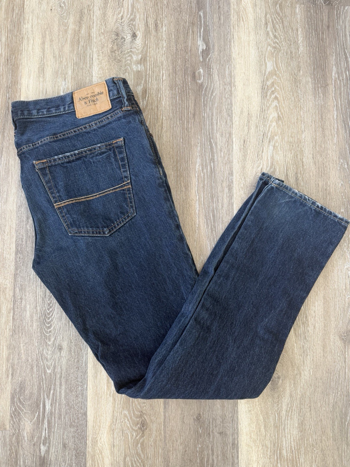 Abercrombie Fitch Jeans Men 36x32 Blue Dark Wash Classic Straight Leg Button Fly