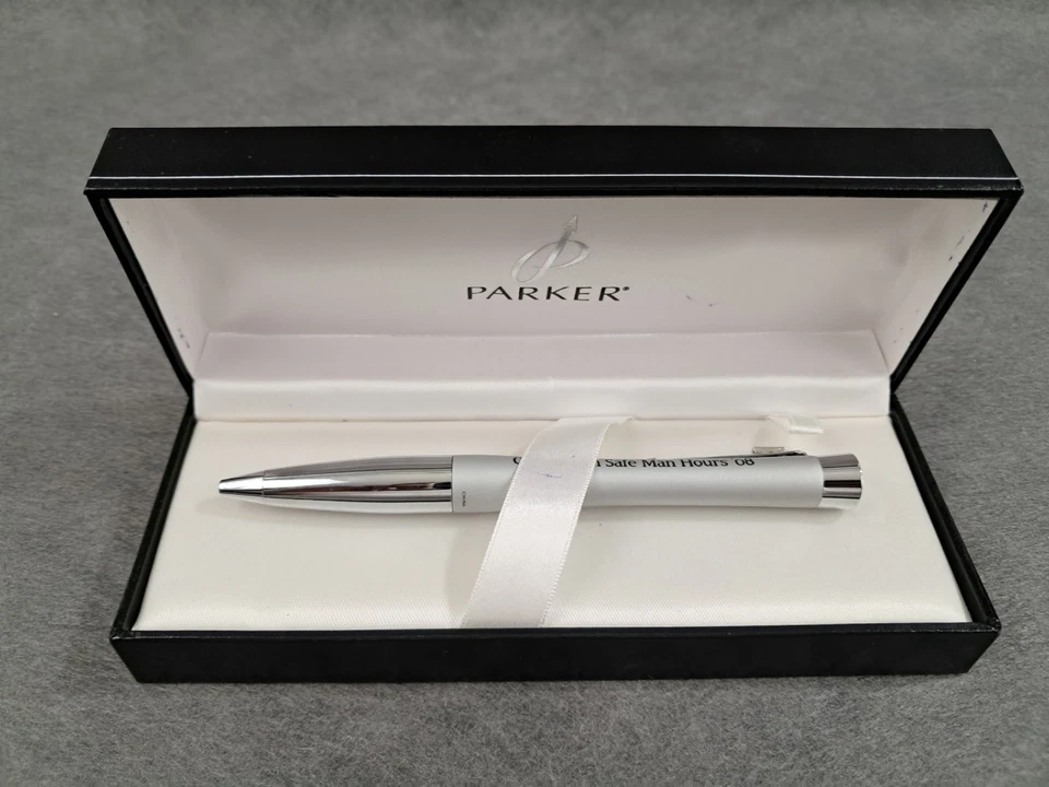 Шариковая ручка Parker в коробке серебристая хромированная, один миллион безопасных мужских часов ’08 - Изображение 3 из 4