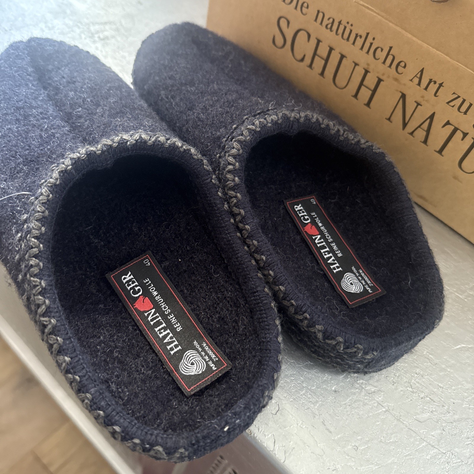 SAOLA Pantofole donna Haflinger Kapitan blu navy lana suola morbida taglia 40 nuove con scatola