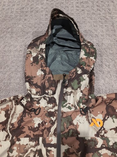 First Lite Vapor Stormlight Rain Jacket Medium Fusion; Excellent! Free Ship! - Picture 4 of 13