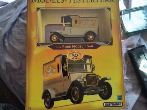Matchbox Models of Yesteryear 2006 - Model T , 1912 Ford Van, 50th Anniversary - 第 4/8 張圖片