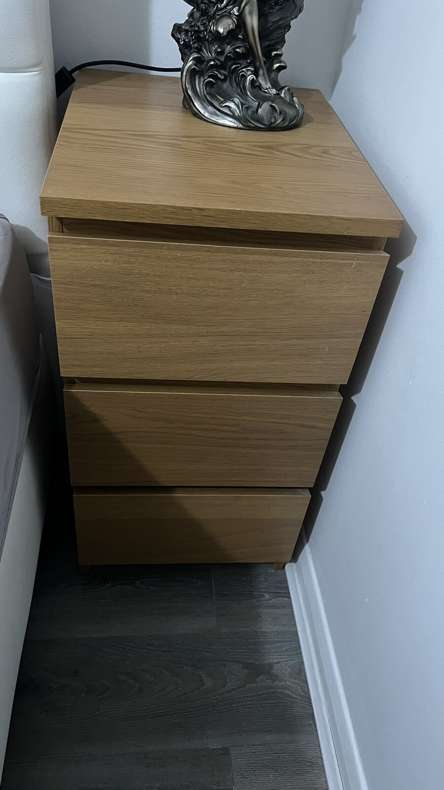 Urgent sale.Ikea MALM Chest of 3 drawers, oak veneer40x78 cm(Two