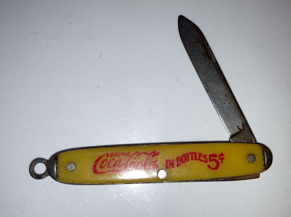 Coca-Cola ナイフコレクション(額装) Coca-Cola Japan Complete Set of Caps in Display (1978) Star