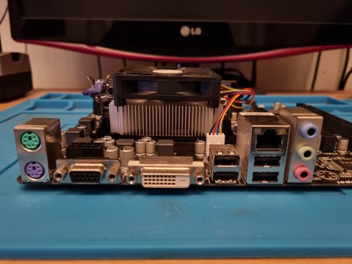 Gigabyte FM2 GA-F2A55M-DS2 + AMD A4-5300 + CPU Cooler + Corsair XMS3 4GB DDR3 - Picture 5 of 9