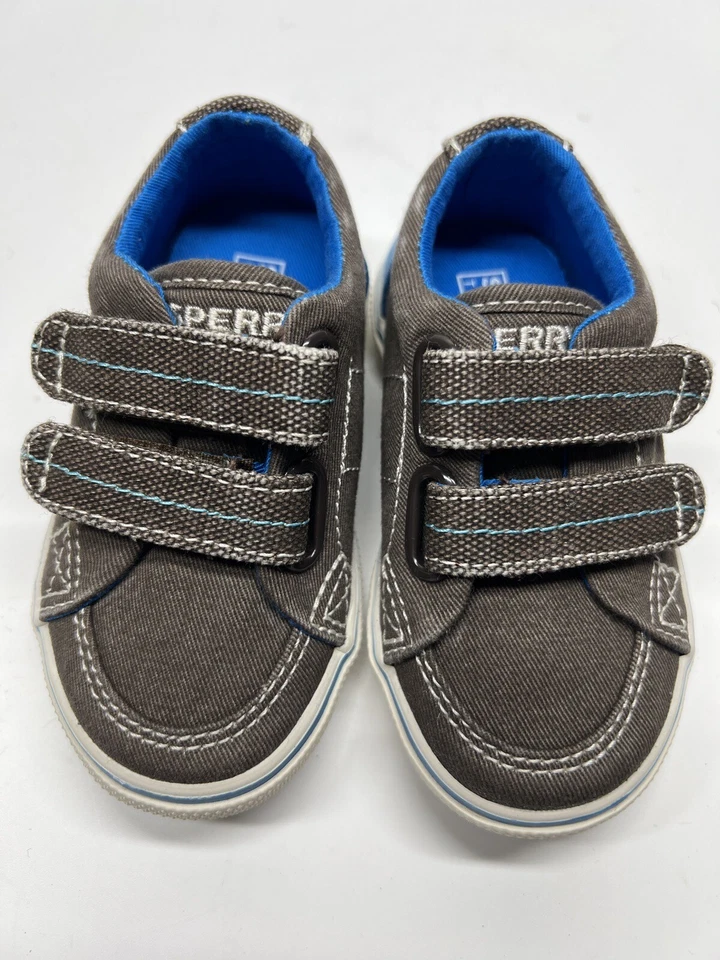 Zapatillas Sperry Halyard Niños 5.5 Gris Correa Ajustable Zapato Nuevo En Caja Foto 2 de 4