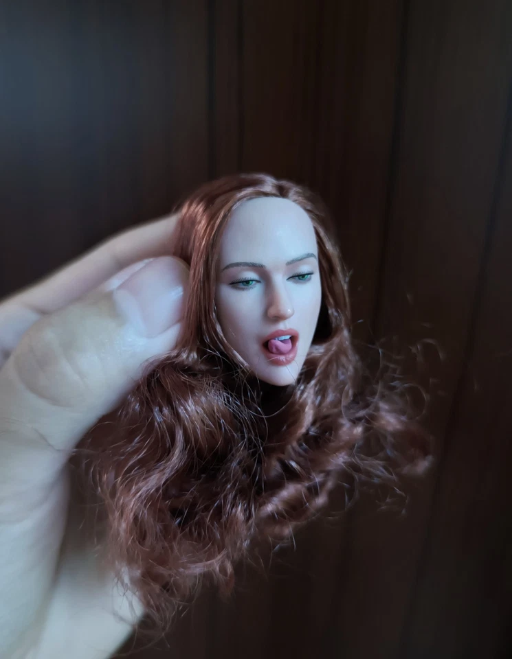 Cabeza de pelo rizado femenina europea 1/6 esculpida con lengua para cuerpo de figura Phicen de 12" Foto 3 de 4