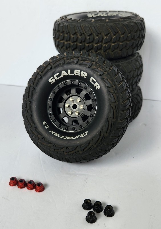 Duratrax DTXC4022 Scaler CR C3 Mounted 1.9 Crawler Tires With Lug Nuts Set of 4
