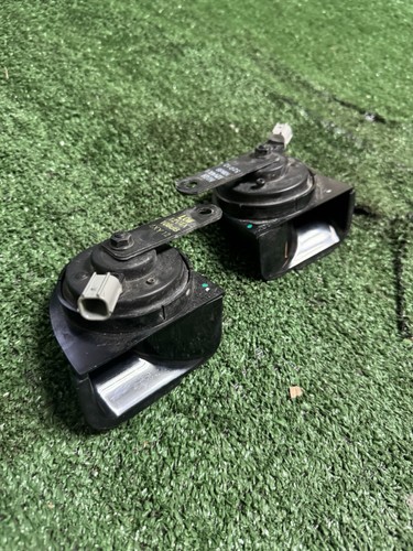 🌟2016 Acura MDX Front High Low Tone Alarm signal Horn pair OEM🌟 - Picture 2 of 9