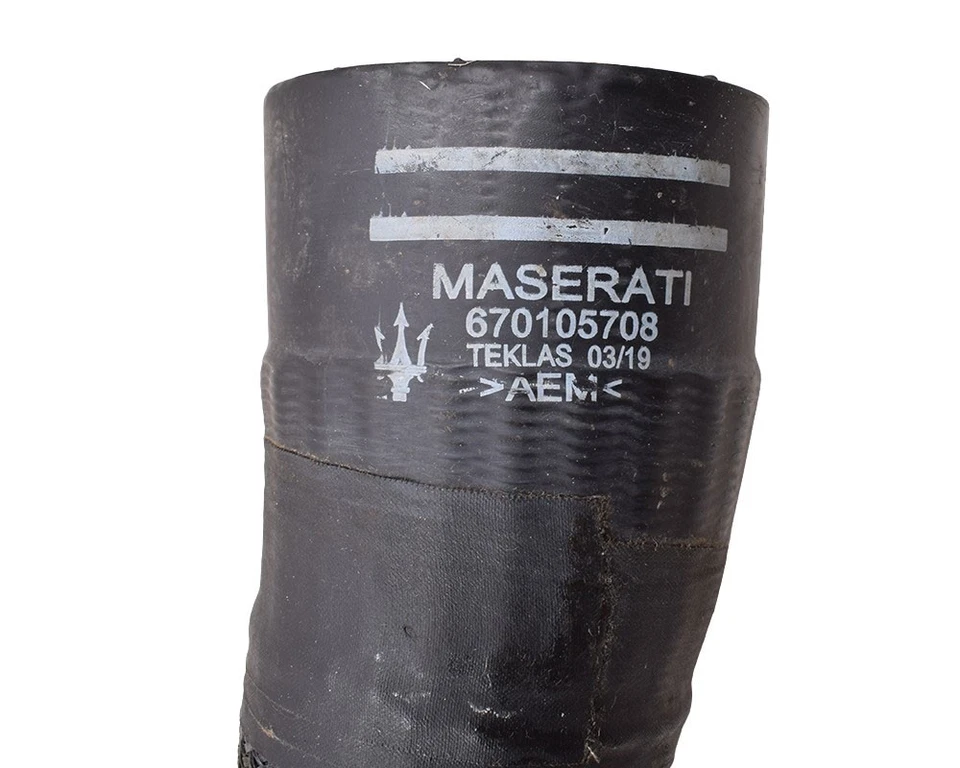 MASERATI Ghibli + Quattroporte - 3.0D Ladeluftschlauch 670004151 670105708 24552 - Bild 4 von 4