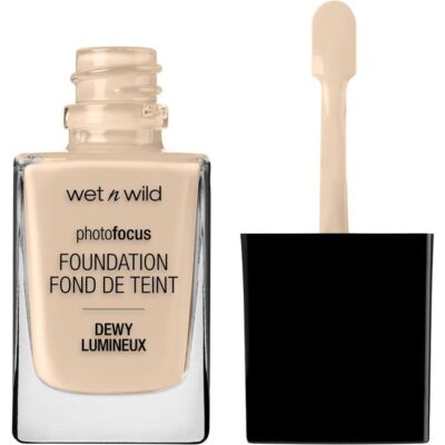 077802116024 WET N WILD Photo Focus Dewy Foundation długotrwały podkład do twarz