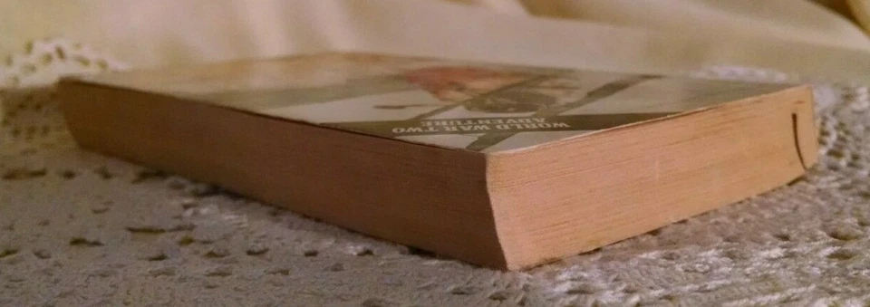 WINGED ESCORT BY DOUGLAS REEMAN BERKLEY GP PUTNAM 3RD OCT 1978 WWII N ATLANTIC. Foto 4 de 4