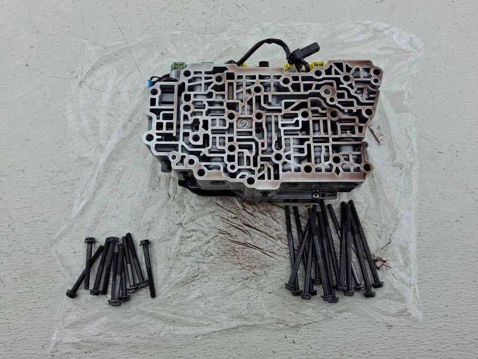 2017-2020 Buick Encore Automatic Transmission Valve Body OEM - Image 4 of 4