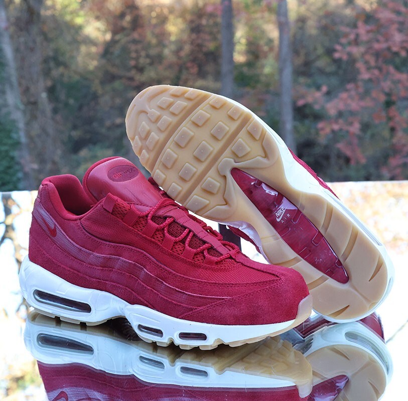 Nike Air Max 95 Premium Gym Red Team Red Men's Size 13 Nike Air Max 95 Premium Gym Red Team Red Men's Size 13