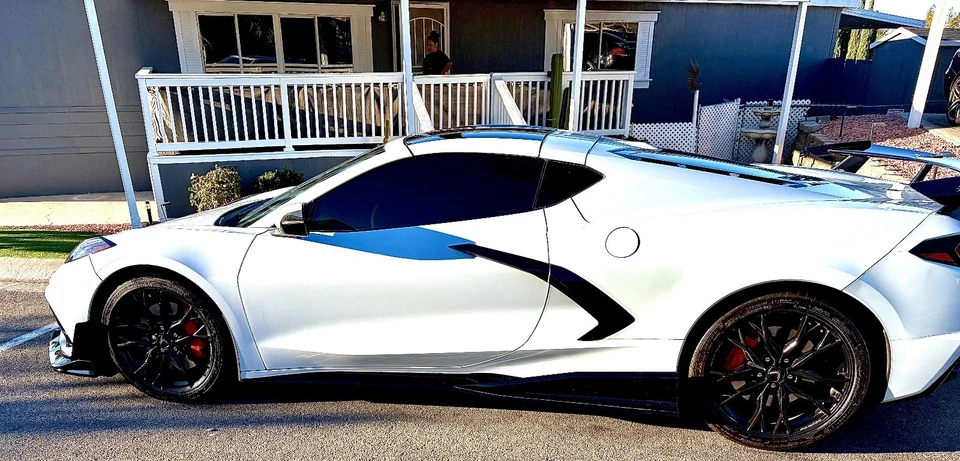 Chevrolet Corvette 2023 Foto 3 de 4