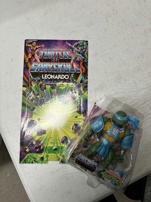 Mattel MOTU Origins Turtles of Grayskull Leonardo 5.5in Blue - Case Damaged