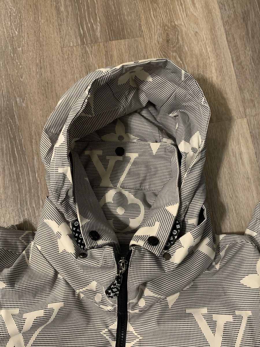 Japan Exclusive Louis Vuitton 2023 Inverted Mahina Monogram Japan Exclusive Louis Vuitton 2023 Inverted Mahina Monogram
