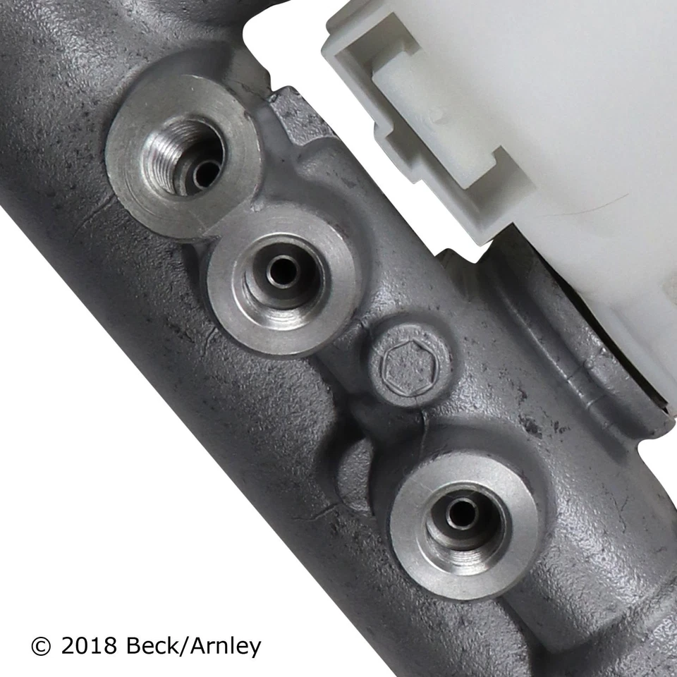Cilindro maestro de freno Beck Arnley 072-8423 para 84-89 Nissan 200Sx 300Zx Foto 4 de 4