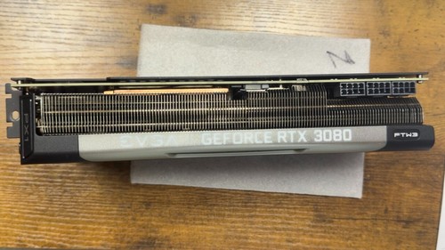 EVGA GeForce RTX 3080 FTW3 Ultra Gaming 12G-P5-4877-KL – Not Working – For Parts - Afbeelding 3 van 4