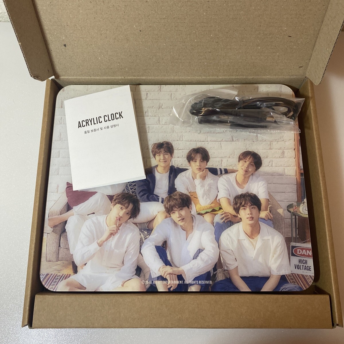 BTS] - Acrylic Clock 2018 BTS Exhibition '오, 늘' Official