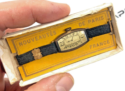 Objet ancien montre jouet pub