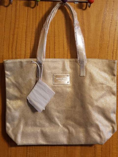 chic tote