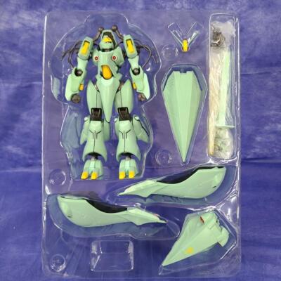 ASSAULT KINGDOM QUIN-MANTHA Premium Bandai Limited Figure Gundam