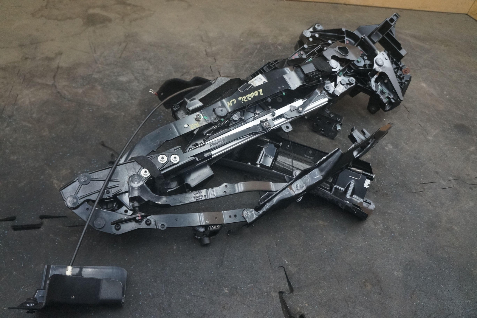 Left Convertible Top Roof Hinge Kinematics 86545800 Ferrari California T 2015