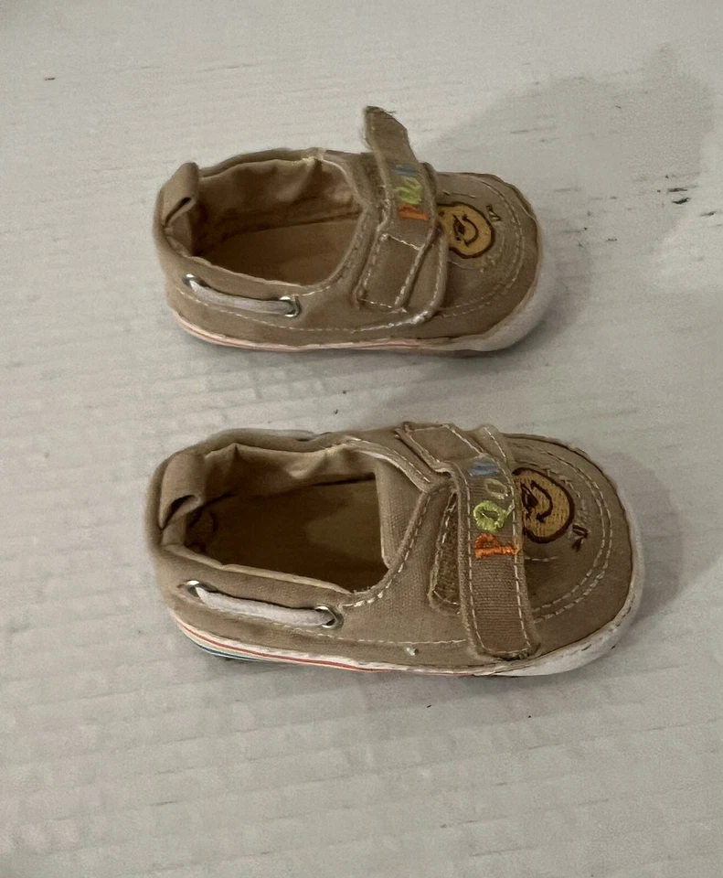 Zapatos Disney Winnie The Pooh Bronceados Con Pooh Y Acento Colores Talla 3-6 Meses Foto 3 de 4