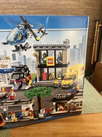 LEGO City 60097 City Square. New. Sealed.