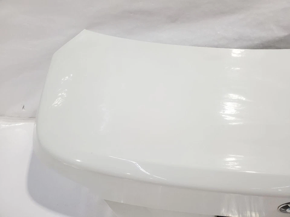 Tapa de cubierta usada se adapta a: BMW 525i 2007 sin alerón grado A Foto 2 de 4