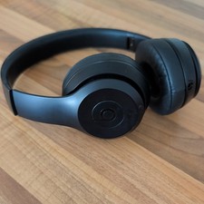 Beats by Dr. Dre Solo 3 Wireless Bluetooth On-Ear Headphones In Black Excellent