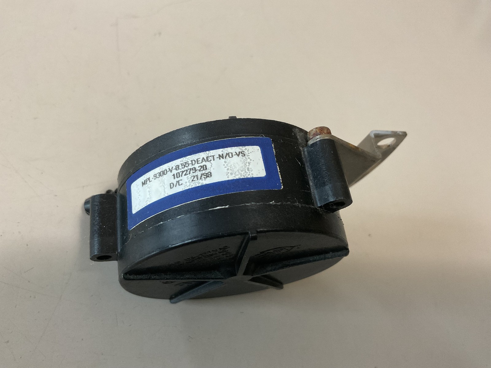 OEM GOODMAN JANITROL AMANA 107279-20 .55WC PRESSURE SWITCH