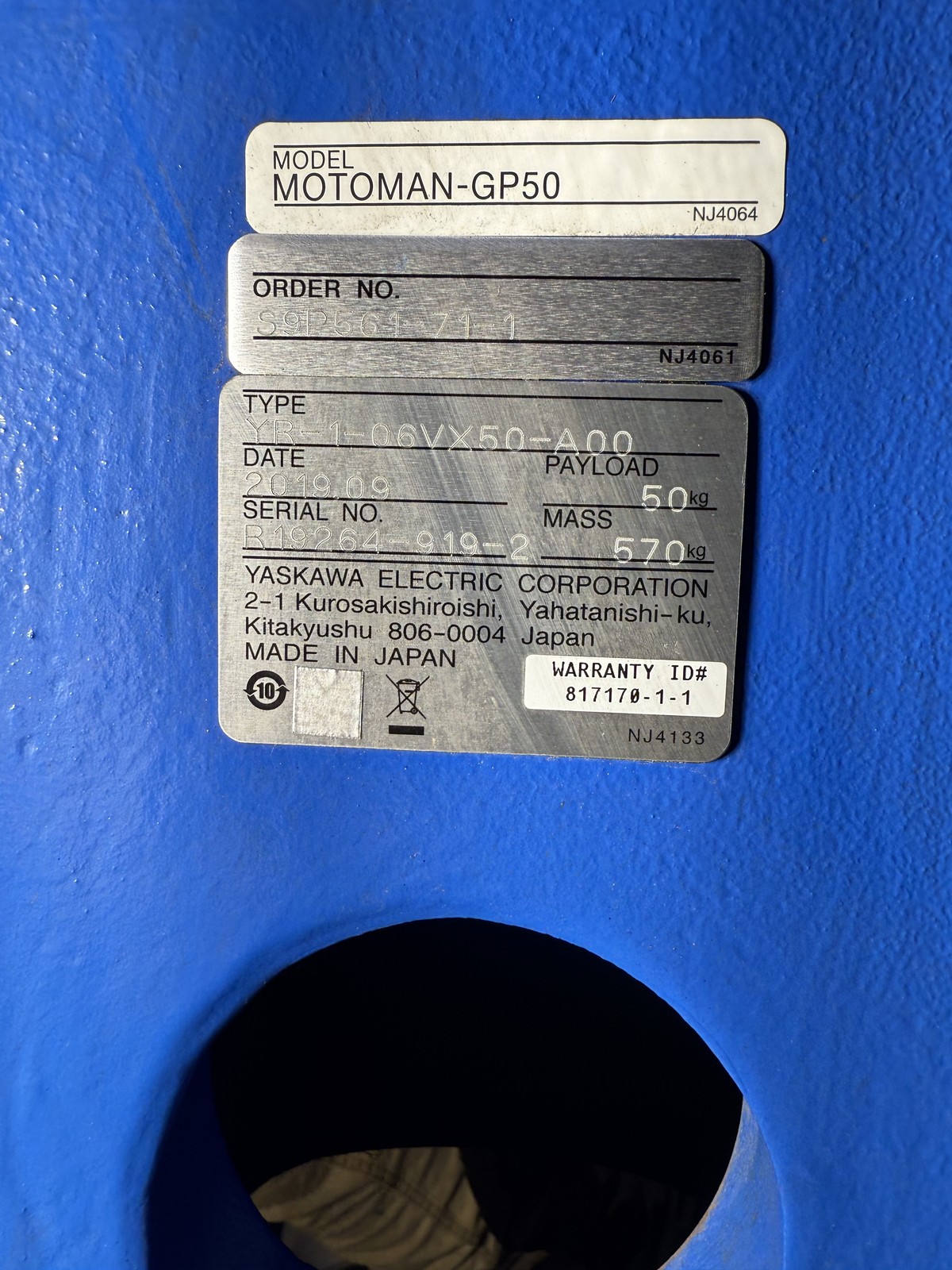 Yaskawa Motoman GP50 Robot YRC1000 Control 50Kg Payload 14 Hours in Enclosure