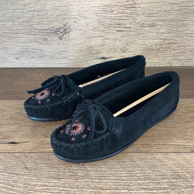 minnetonka me to we moccasins