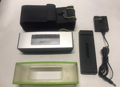 Bose SoundLink Mini I Bluetooth Speaker Silver W Dock Bose