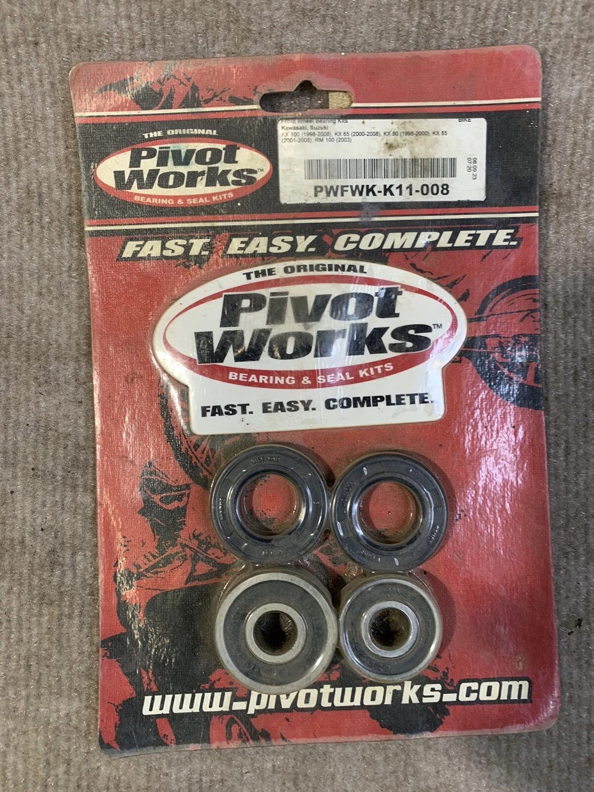 Pivot Works Front Wheel Bearing Kit Suzuki