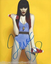 BRITISH SINGER JESSIE J SIGNED 8X10 PHOTO W/COA WHO YOU ARE ALBUM PRICE TAG