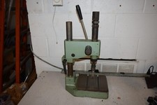 Pryormark 2M3500 Series 2000 Benchtop Hand Press