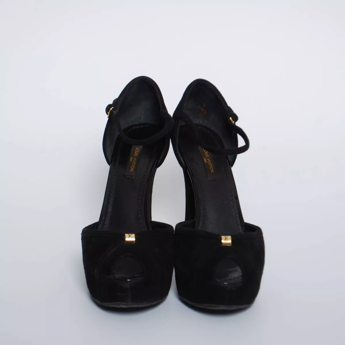 Louis Vuitton Black Pumps