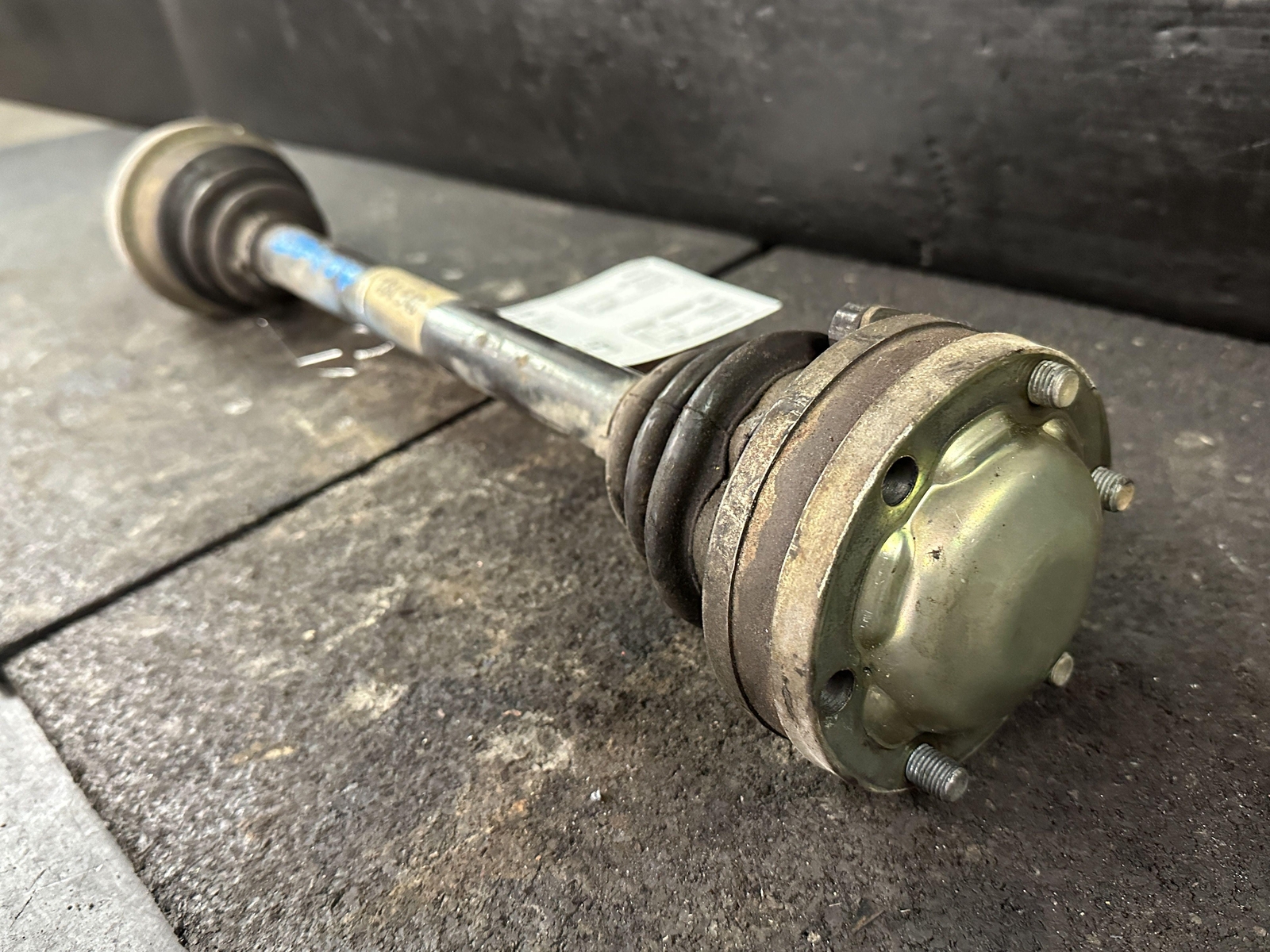 02-06 MASERATI SPYDER 4.2 REAR LEFT DRIVER SIDE CV AXLE SHAFT 184540