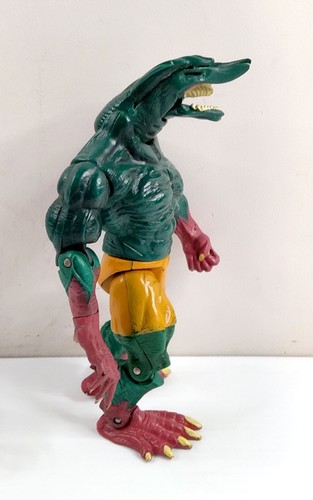 MAUI LEGENDS Of SHARKMAN Green Mantra 18cm Toy Action Figure (1997) - Picture 2 of 5