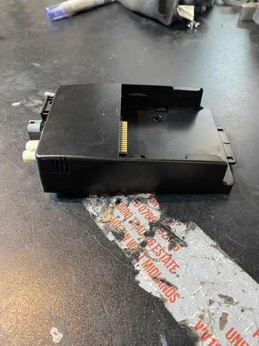 MERCEDES W204 C CLASS SAT NAV MAP PILOT MODULE CRADLE DOCK BECKER A1728100011 - Afbeelding 7 van 8
