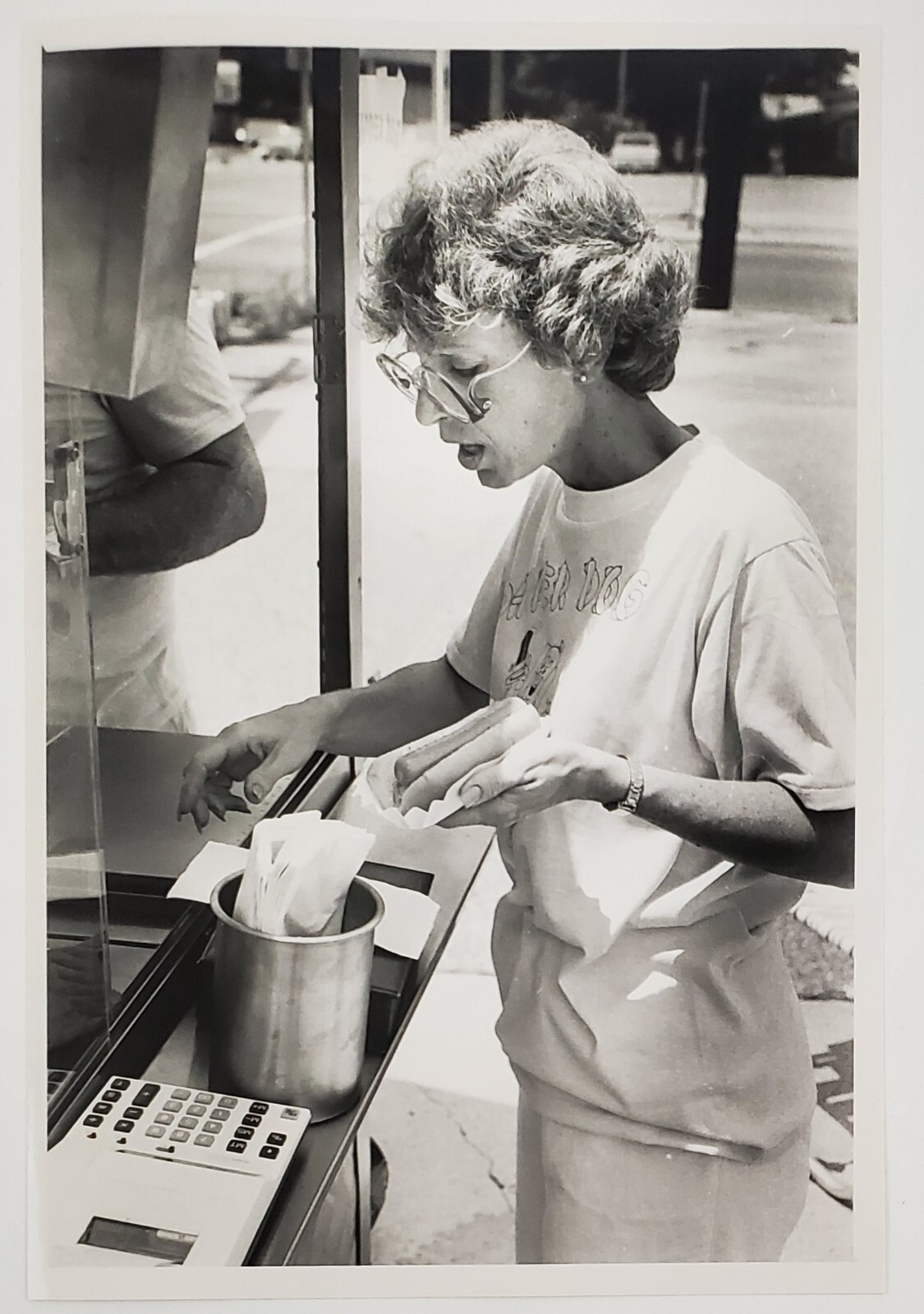 Vendor Vtg Press Photo