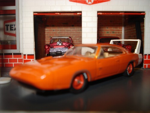 1969 DODGE DAYTONA R/T LIMITED EDITION MOPAR WINGED WARRIOR 426 M2 1960'S MUSCLE - Picture 3 of 4